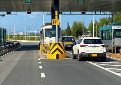 人大代表提议：春节高速免费时长再延 4